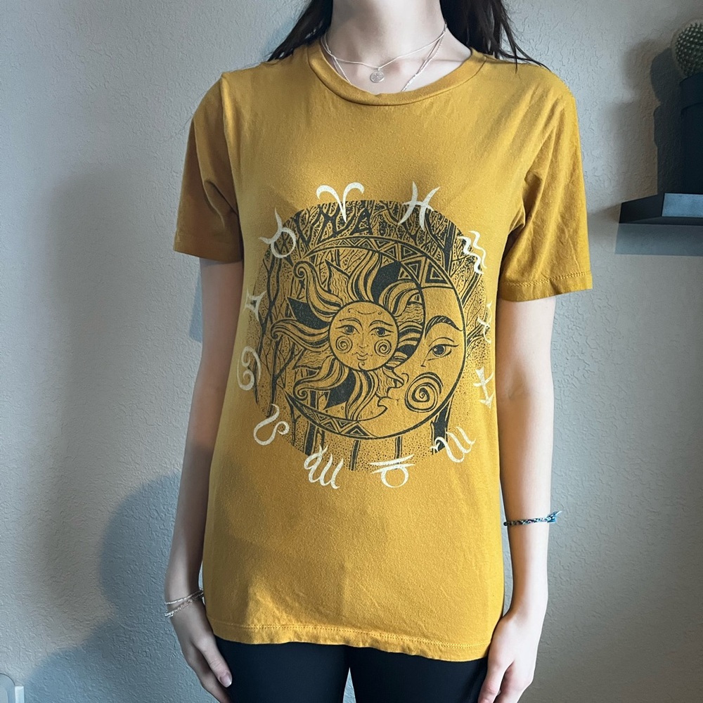Sun/Moon Zodiac Tee